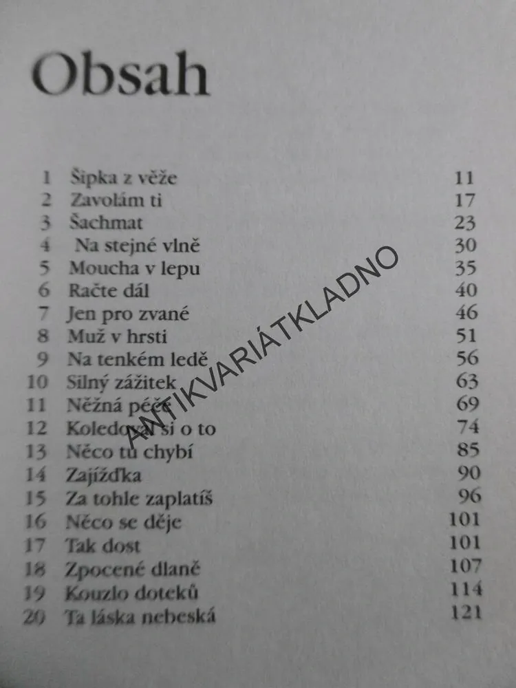 MILOSTNÁ TAJEMSTVÍ, DEBORAH MCKINLAYOVÁ, **an