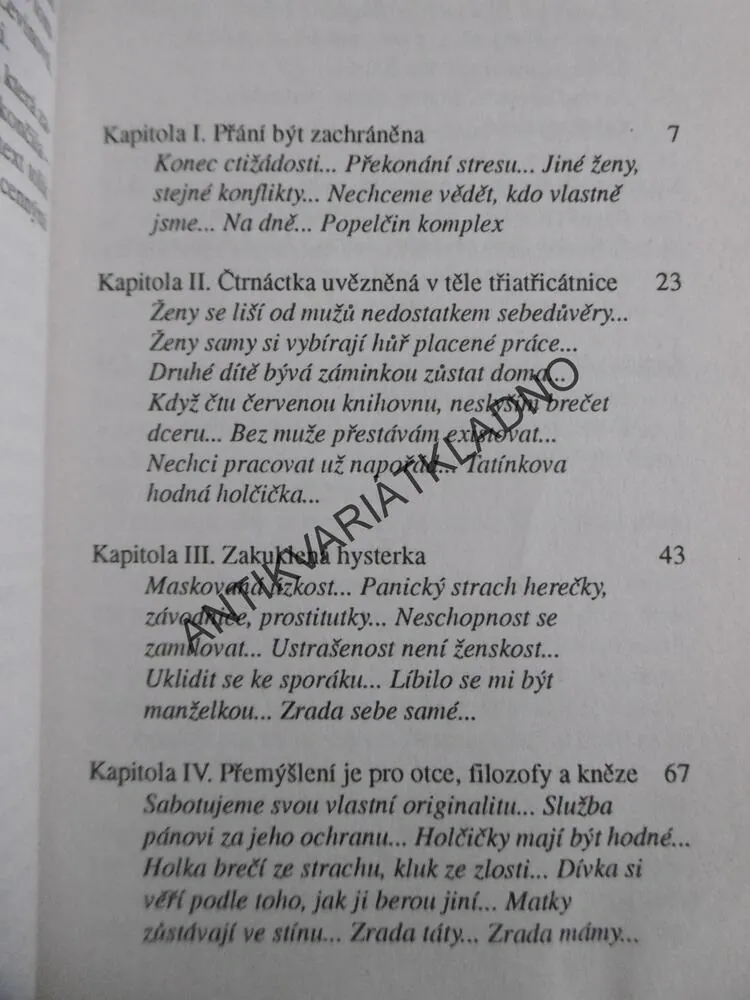 NEUSÍNAT SAMA, COLLETTE DOWNLINGOVÁ, **an