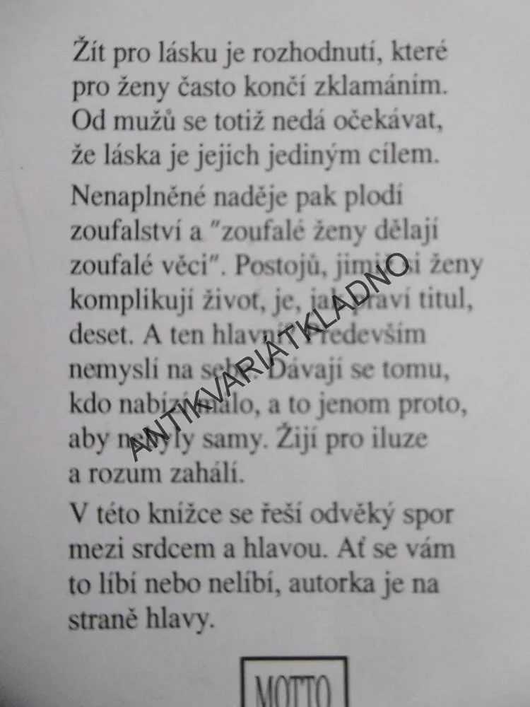 DESET NEJVĚTŠÍCH HLOUPOSTÍ, JIMIŽ SI ŽENY KOMPLIKUJÍ ŽIVOT, LAURA SCHLESSINGEROVÁ, **an