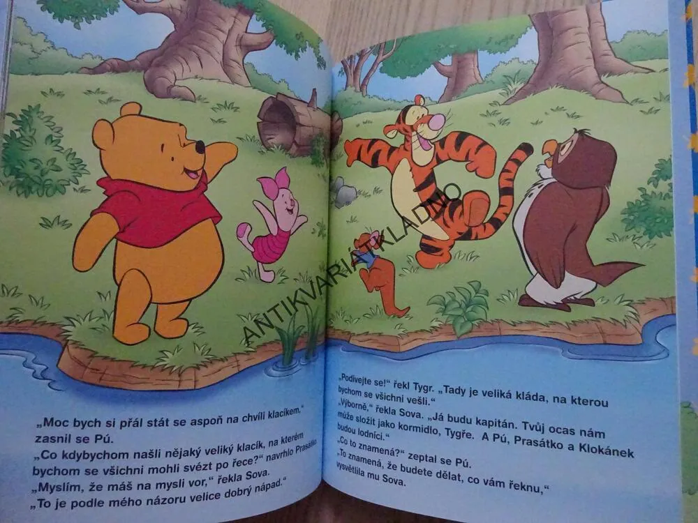 PLUJEME PO ŘECE, MEDVÍDEK PÚ, WALT DISNEY, **an