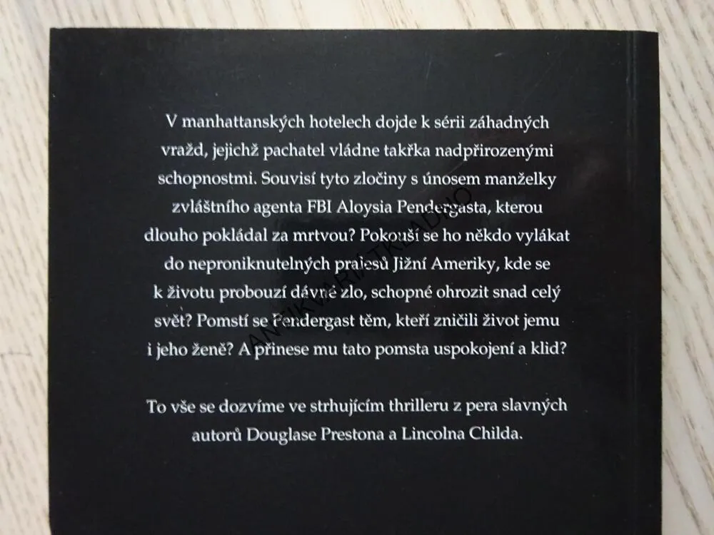 DVA HROBY, DOUGLAS PRESTON, LINCOLN CHILD, **an