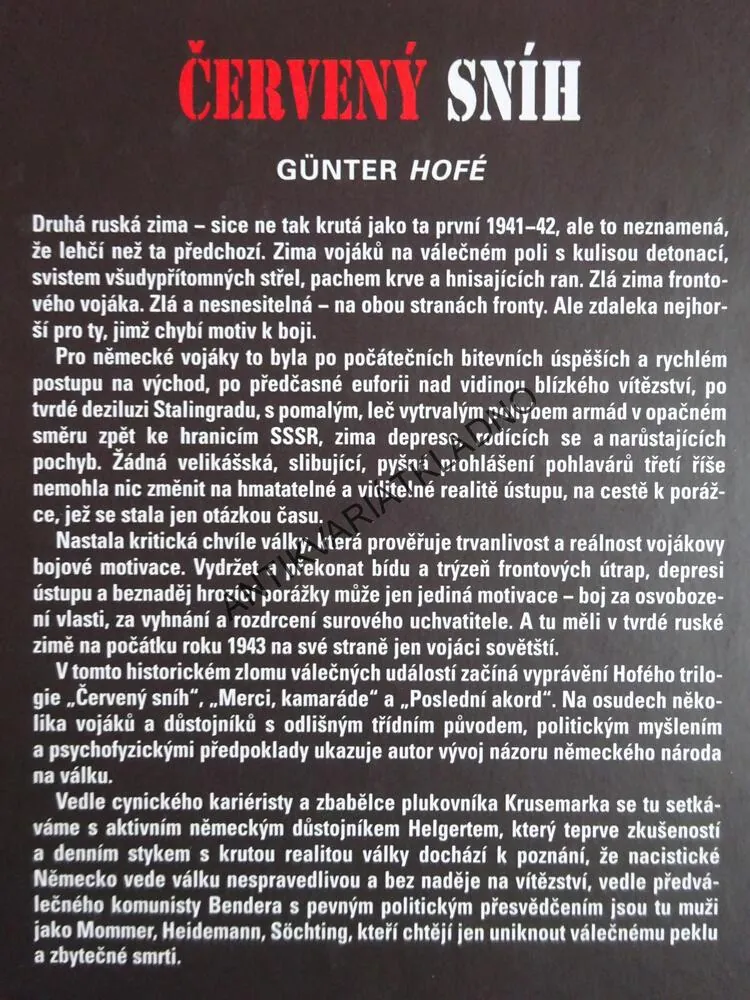 ČERVENÝ SNÍH, GÜNTER HOFÉ, **an