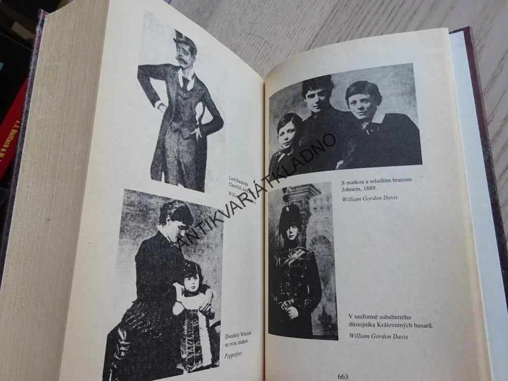 WINSTON CHURCHILL, HENRY PELLING, **an