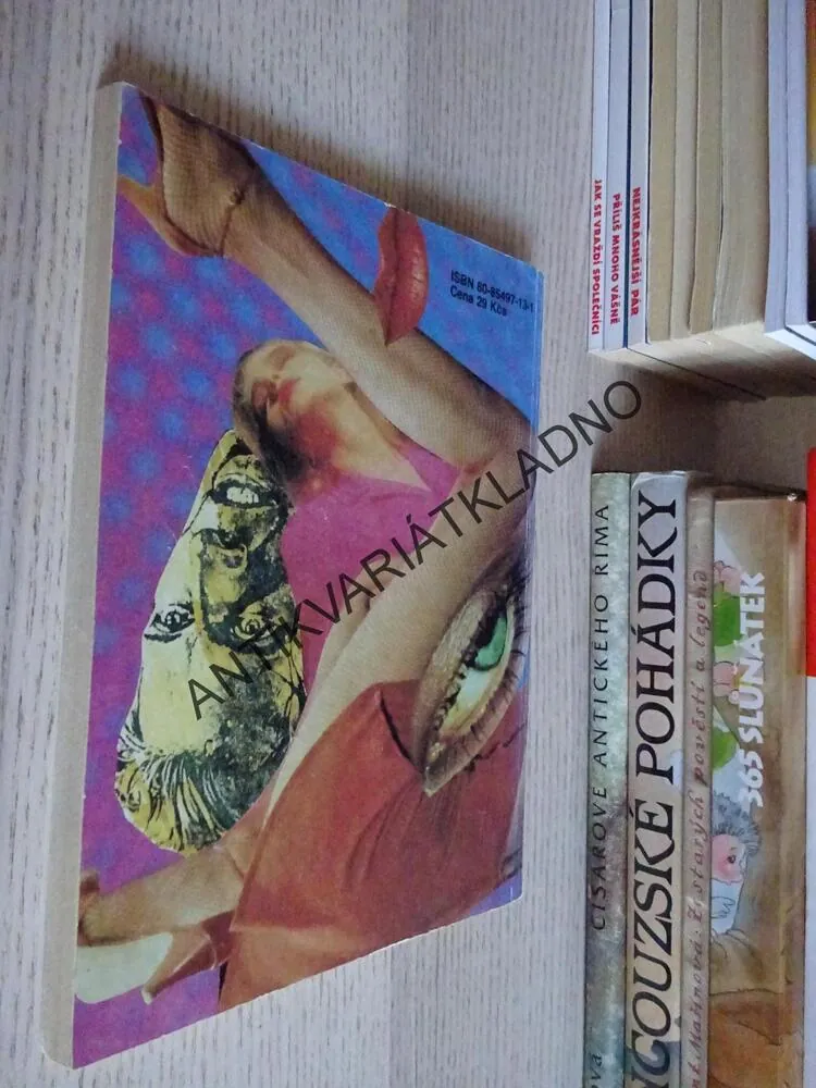 PŘÍPAD KRÁSNÝCH NEŘESTNIC A JINÉ PŘÍBĚHY, JAN J. VANĚK, **an