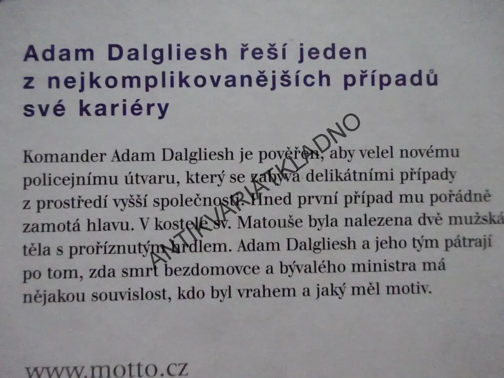 PACHUŤ SMRTI, P. D. JAMESOVÁ, **an