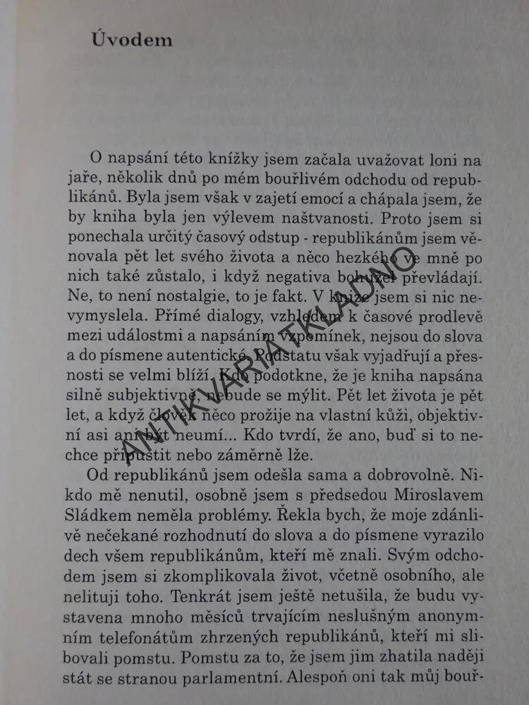 REPUBLIKÁNI, ŠOKUJÍCÍ ODHALENÍ, ANDERA CERQUEIROVÁ, **an