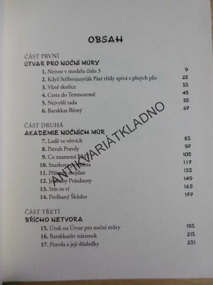 AKADEMIE NOČNÍCH MŮR, DEAN LOREY, NIGMARE ACADEMY,