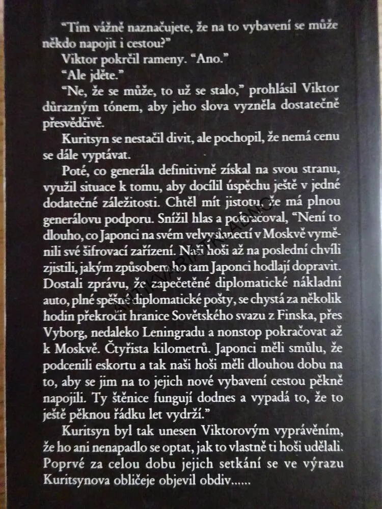KGB, HADÍ DOUPĚ, VIKTOR SHEYMOV, **an