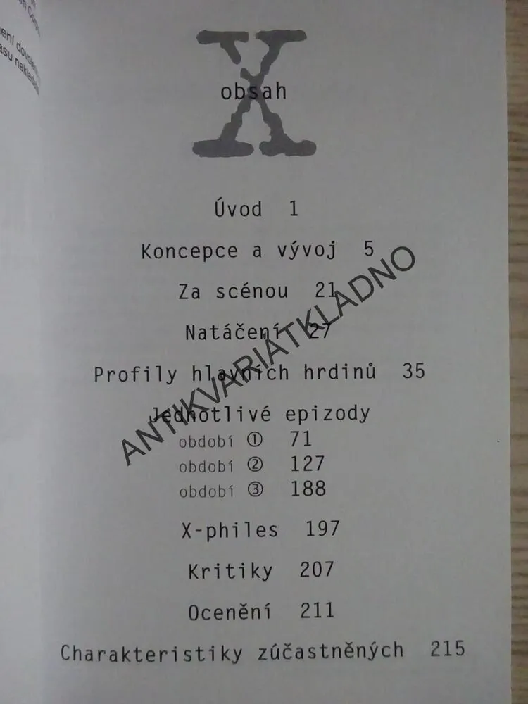 AKTA X - TAM NĚKDE VENKU JE PRAVDA, BRIAN LOWRY, **an