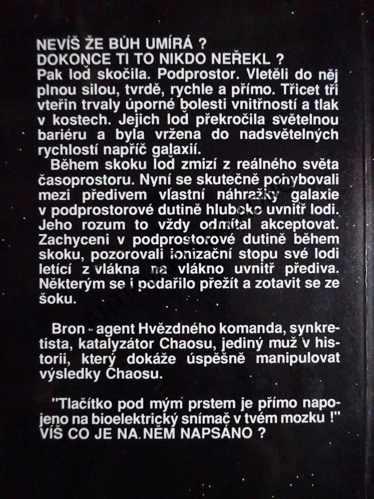 POČÁTKY CHAOSU, COLIN KAPP, **an