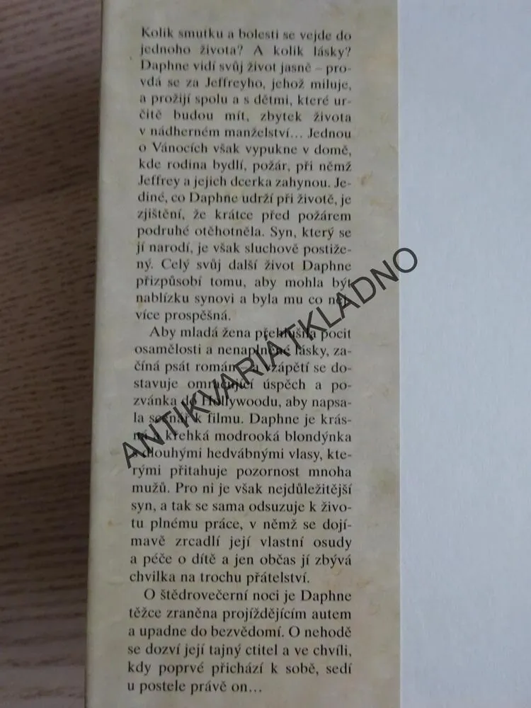 JEDNOU ZA ŽIVOT, DANIELLE STEELOVÁ, **an