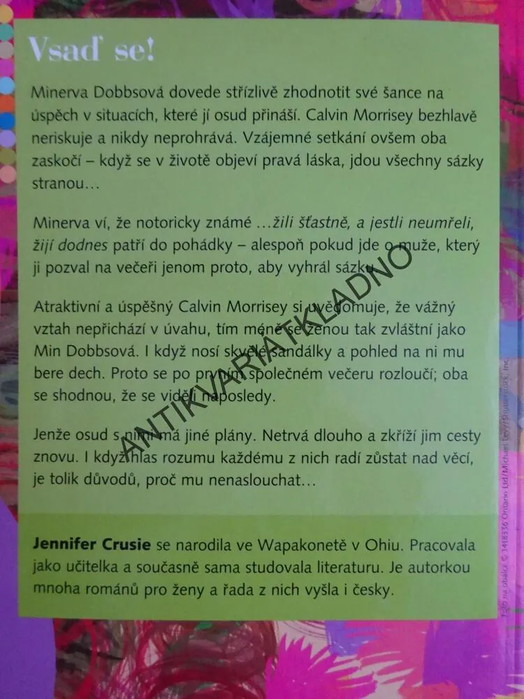 VSAĎ SE!, JENNIFER CRUSIE, **an