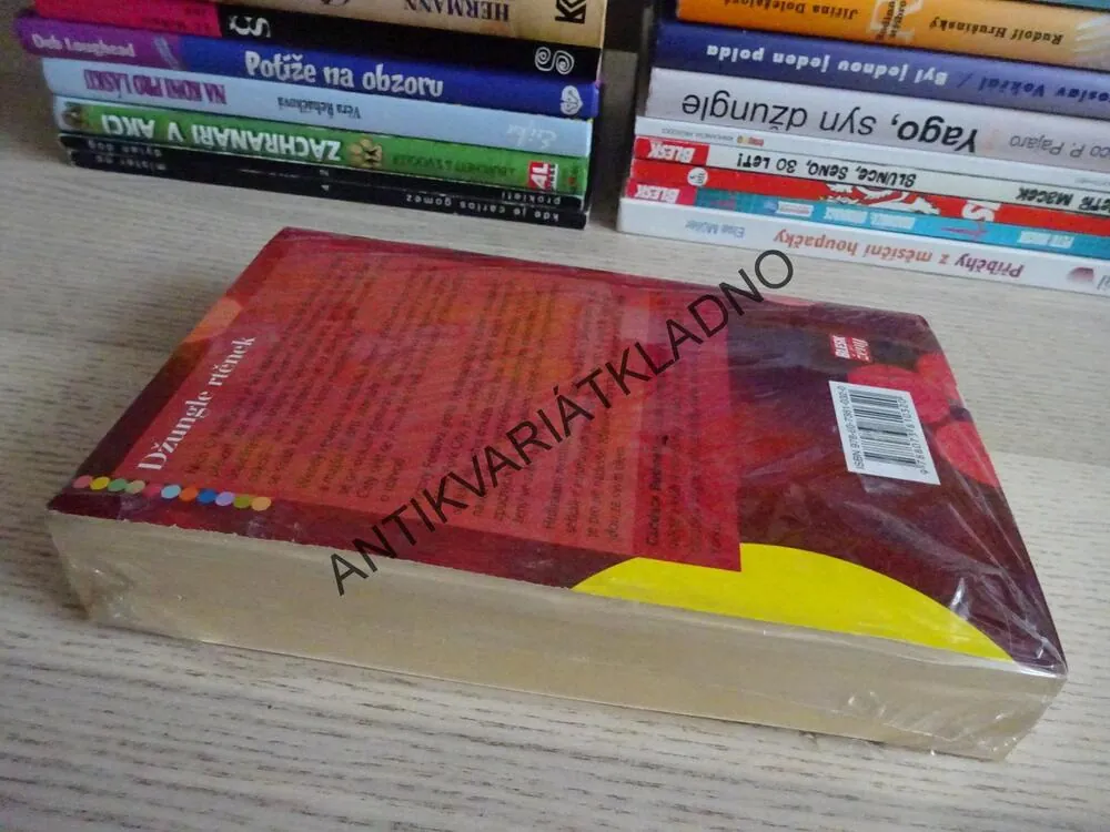 DŽUNGLE RTĚNEK, CANDACE BUSHNELL, **an