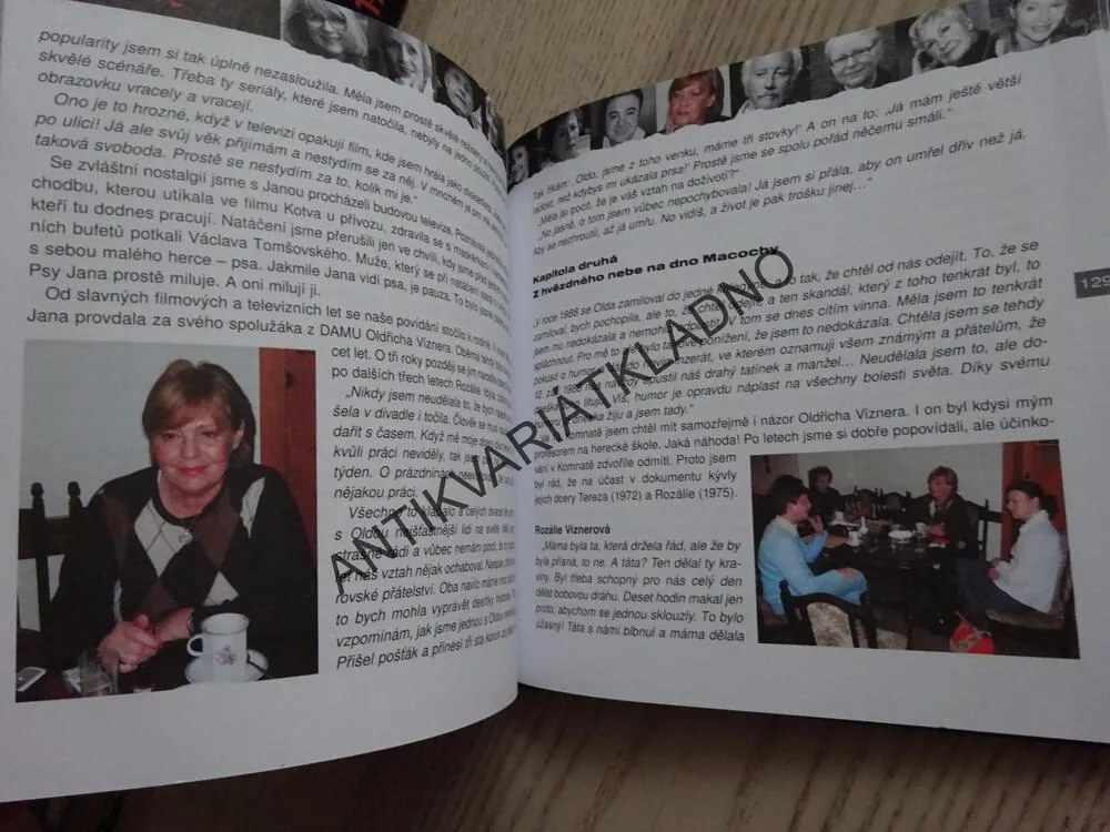 13. KOMNATA OSUDŮ SLAVNÝCH, **an