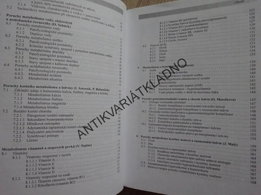 METABOLISMUS A LEDVINY, NEFROLOGIE, VLADIMÍR TEPLAN A KOLEKTIV, **an