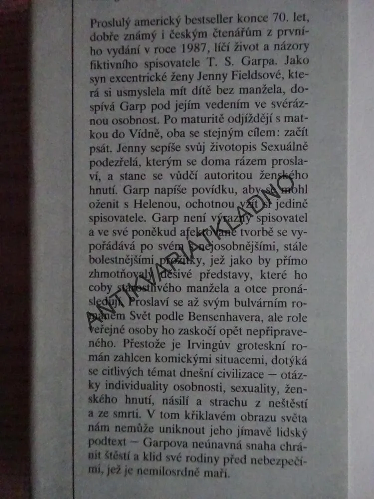 SVĚT PODLE GARPA, JOHN IRVING, **an