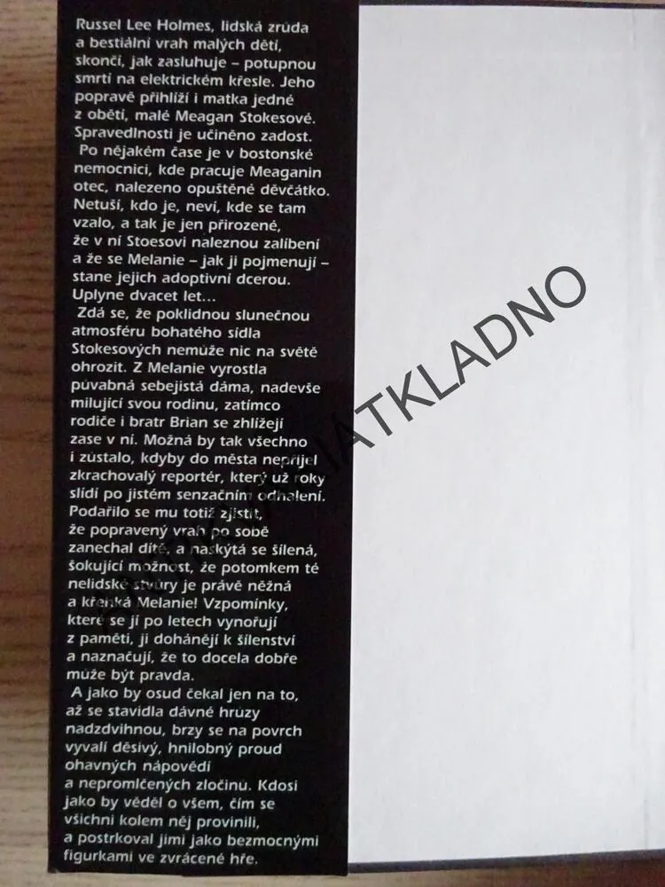 NÁHRADNÍ DCERA, LISA GARDNEROVÁ, **an