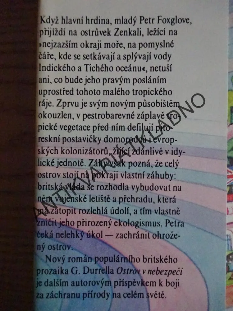 OSTROV V NEBEZPEČÍ, GERALD DURRELL, **an