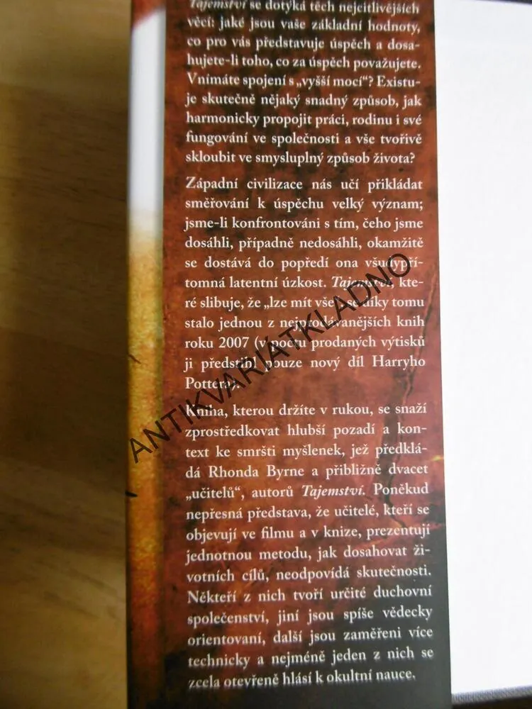 ODHALENÉ TAJEMSTVÍ, ALEXANDRA BRUCE, SECRET