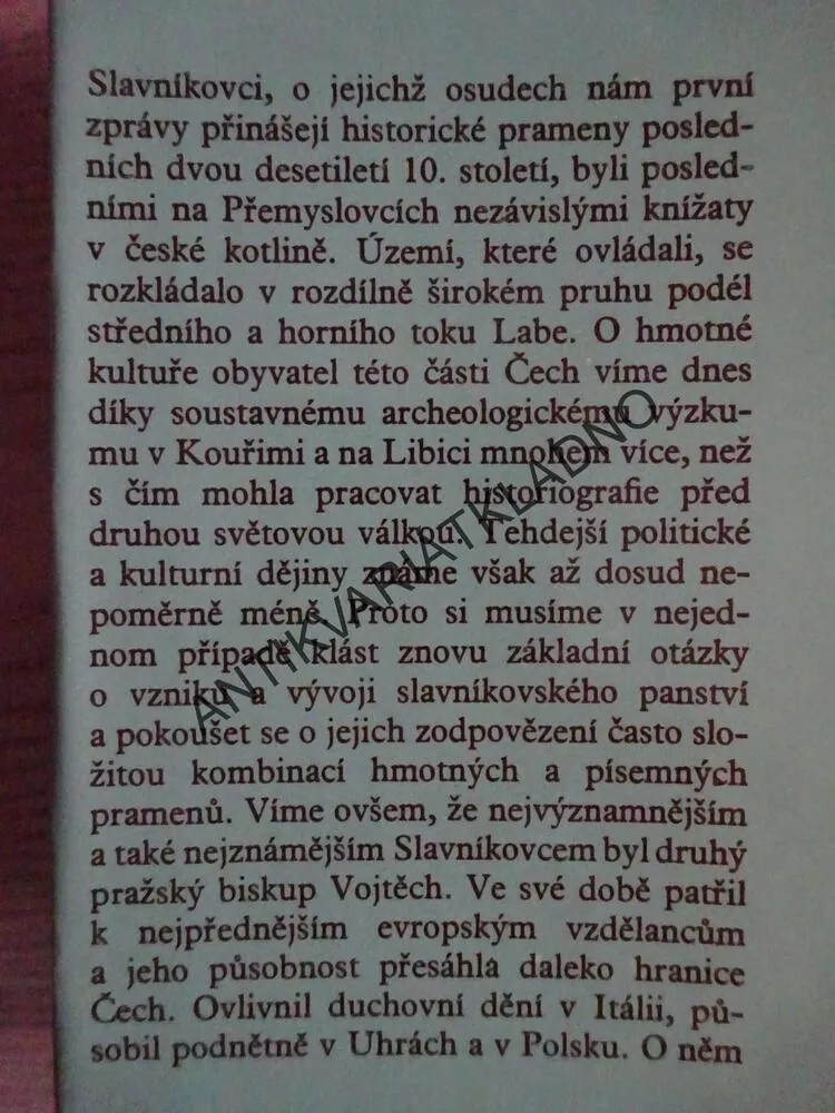 SLAVNÍKOVCI VE STŘEDOVĚKÉM PÍSEMNICTVÍ, **an