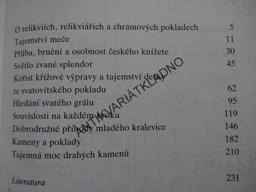 TAJEMSTVÍ CHRÁMOVÝCH POKLADŮ, ANNA BAUEROVÁ, JAROSLAV BAUER, **an