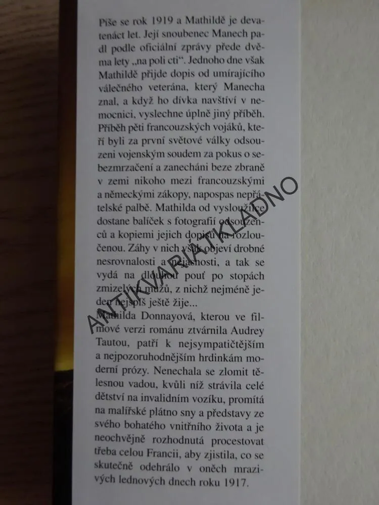 PŘÍLIŠ DLOUHÉ ZÁSNUBY, SÉBASTIEN JAPRISOT, **an