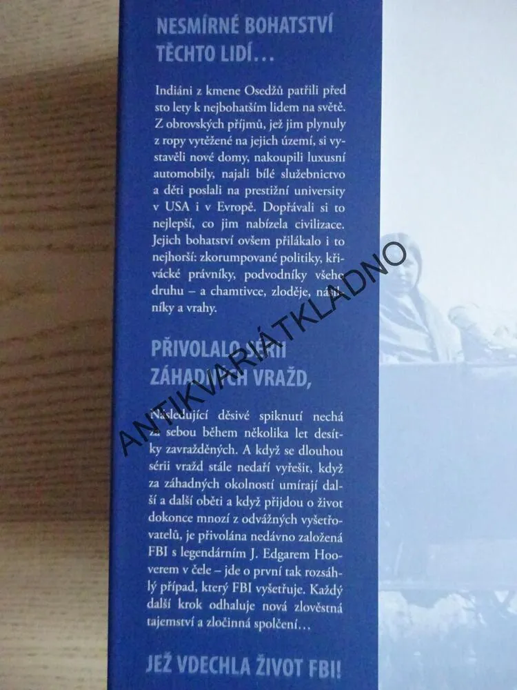 KRVAVÉ PRACHY, DAVID GRANN, **an