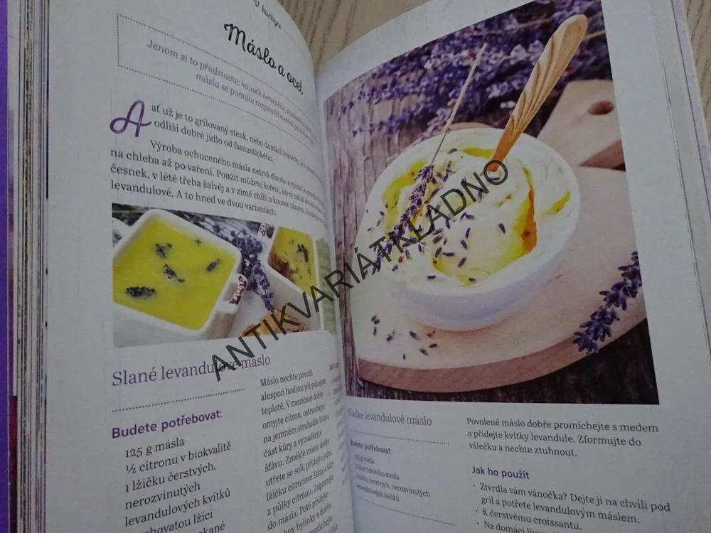 LEVANDULE, ANITA PONEŠOVÁ, LENKA TRÉGLOVÁ, **an