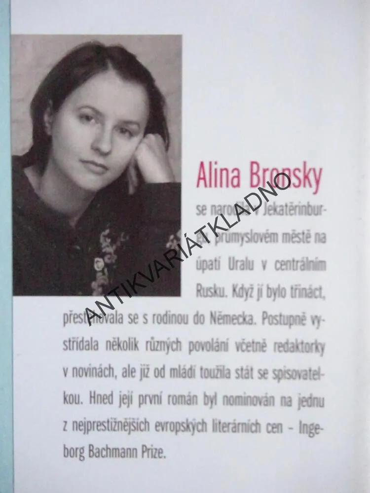 ZA ZRCADLEM, ALINA BRONSKY, **an