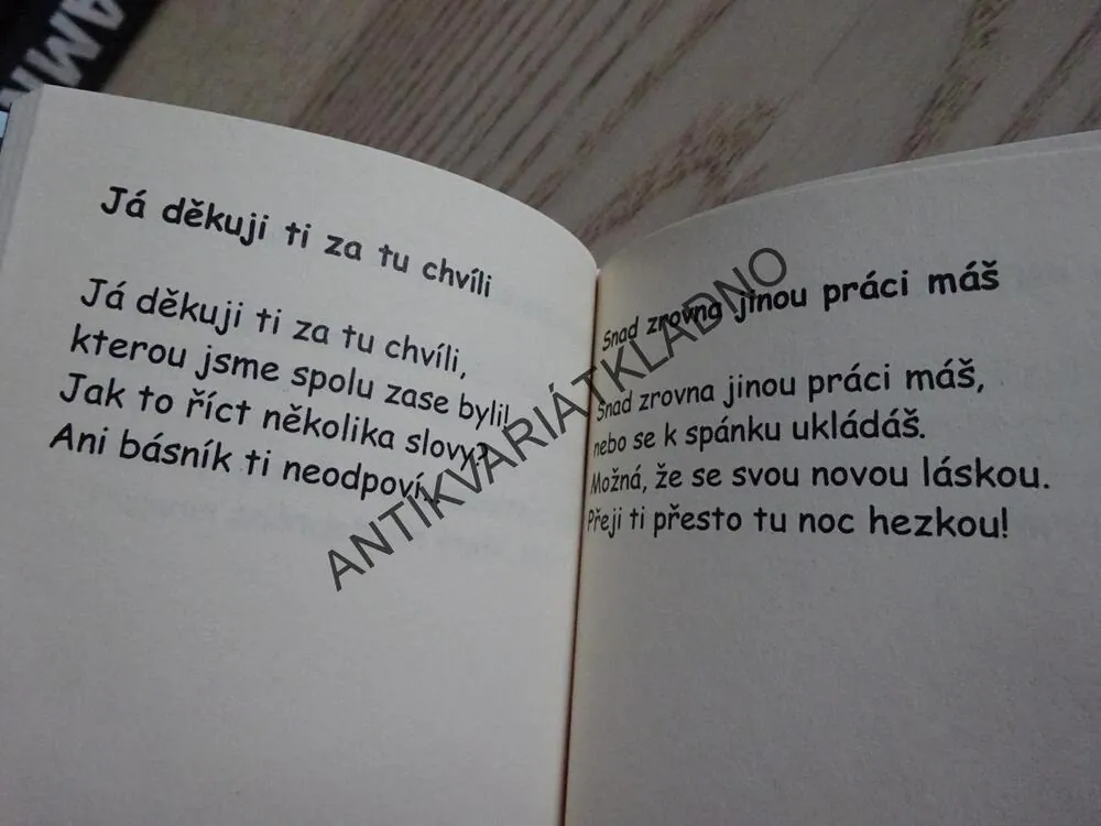 LÁSKO, ZŮSTAŇ NÁM ŽIVÁ, DANIEL STROŽ, **an