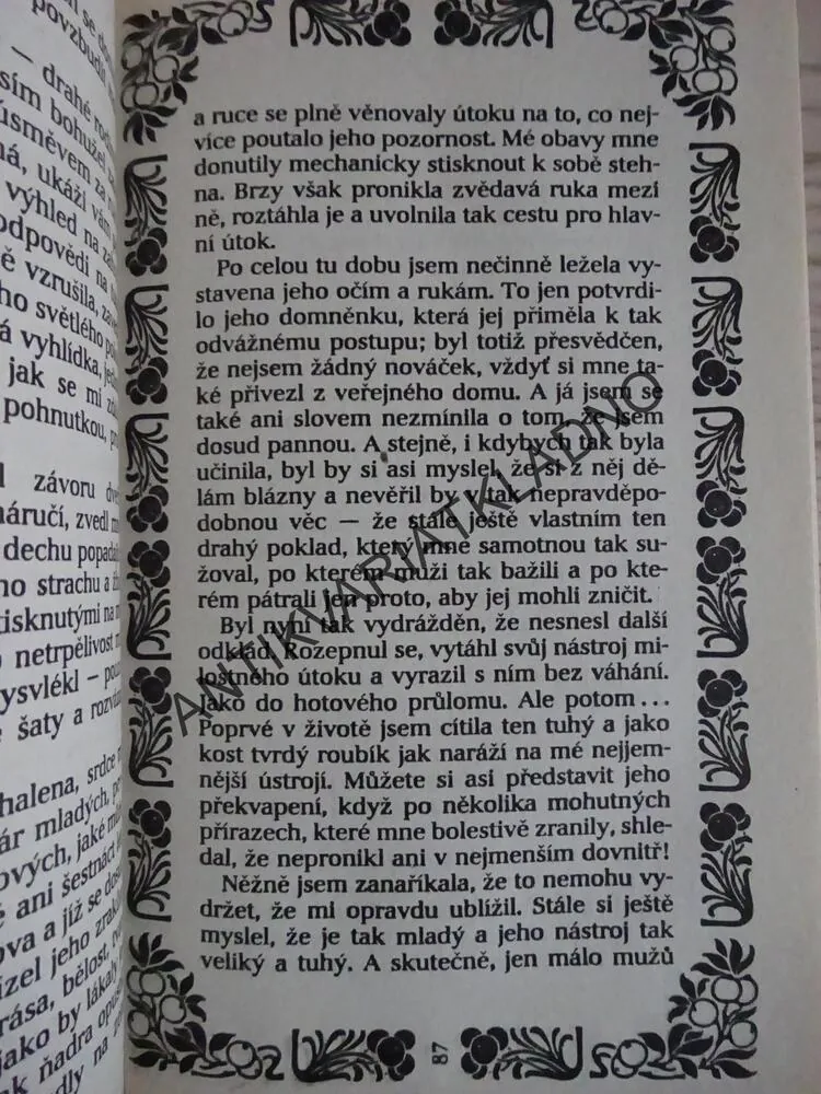 FANNY HILLOVÁ, MEMOÁRY KURTIZÁNY, JAN CLELAND, **an