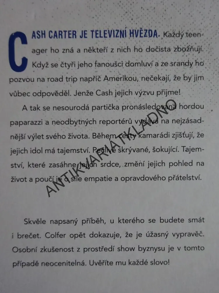 TĚŽKO UVĚŘITELNÝ PŘÍBĚH, CHRIS COLFER, **an