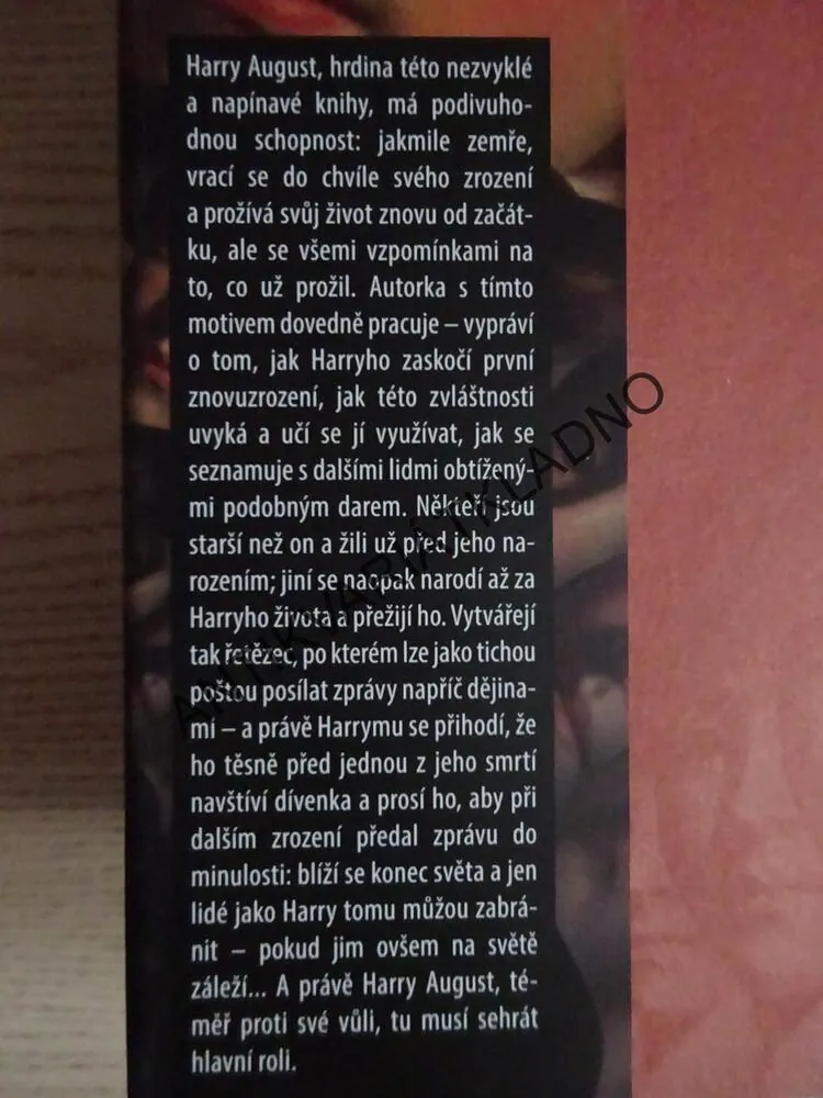 PRVNÍCH PATNÁCT ŽIVOTŮ HARRYHO AUGUSTA, CLAIRE NORTHOVÁ, **an