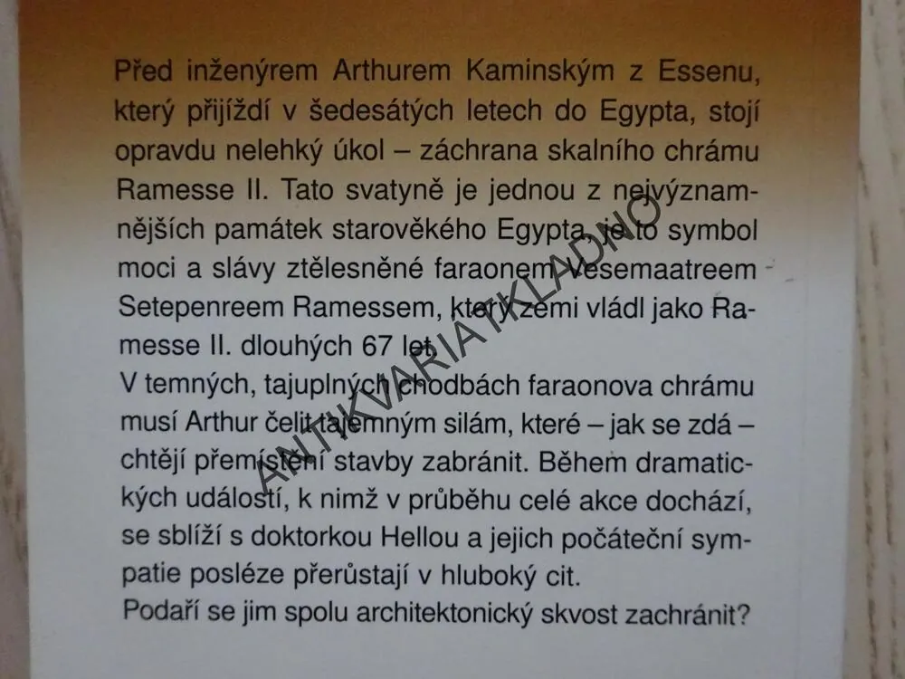 ZELENÝ SKARABEUS, PHILIPP VANDENBERG, **an