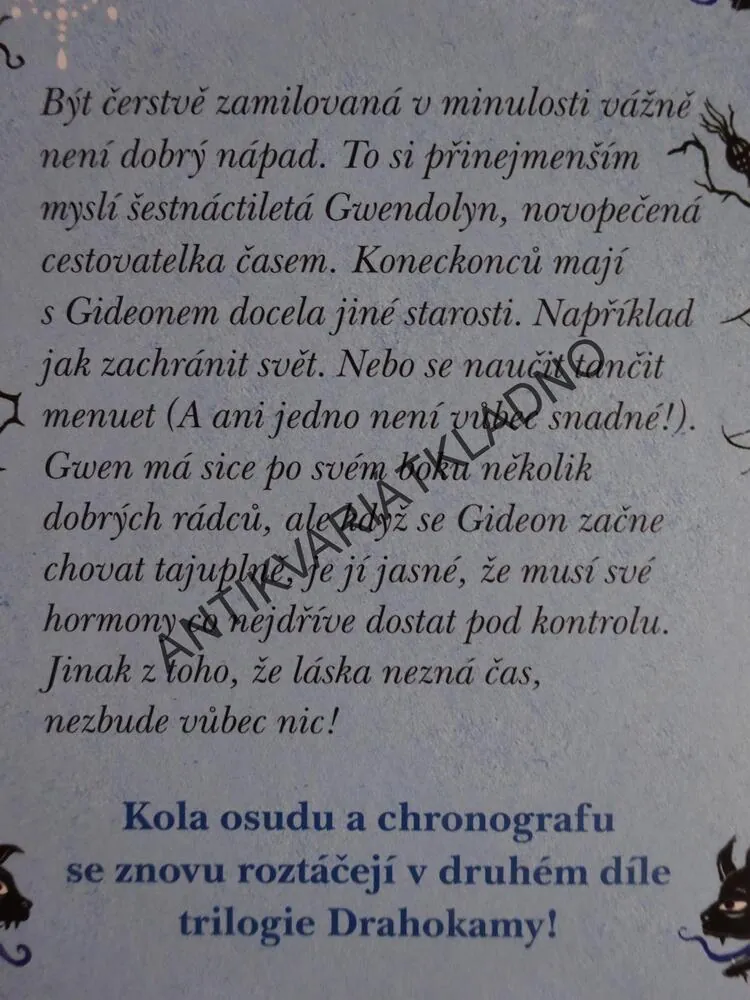 MODRÁ JAKO SAFÍR, KERSTIN GIEROVÁ, **an