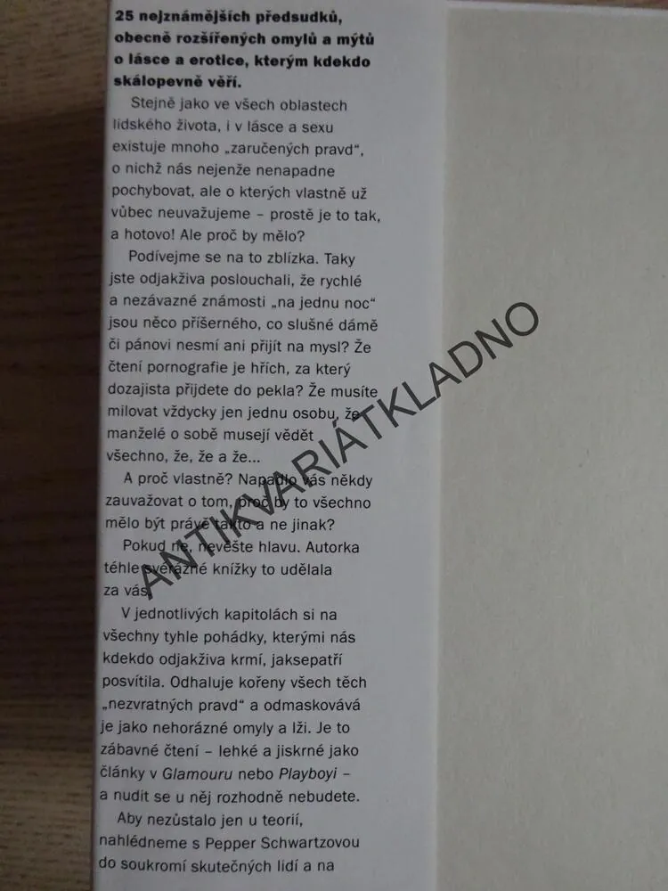 VŠECHNO, CO VÍTE O LÁSCE A SEXU, JE LEŽ, PEPPER SCHWARTZOVÁ, **an