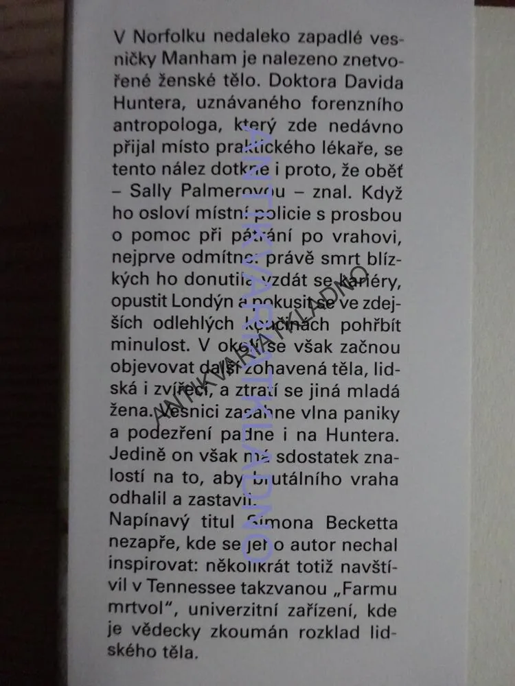 CHEMIE SMRTI, SIMON BECKETT, **an