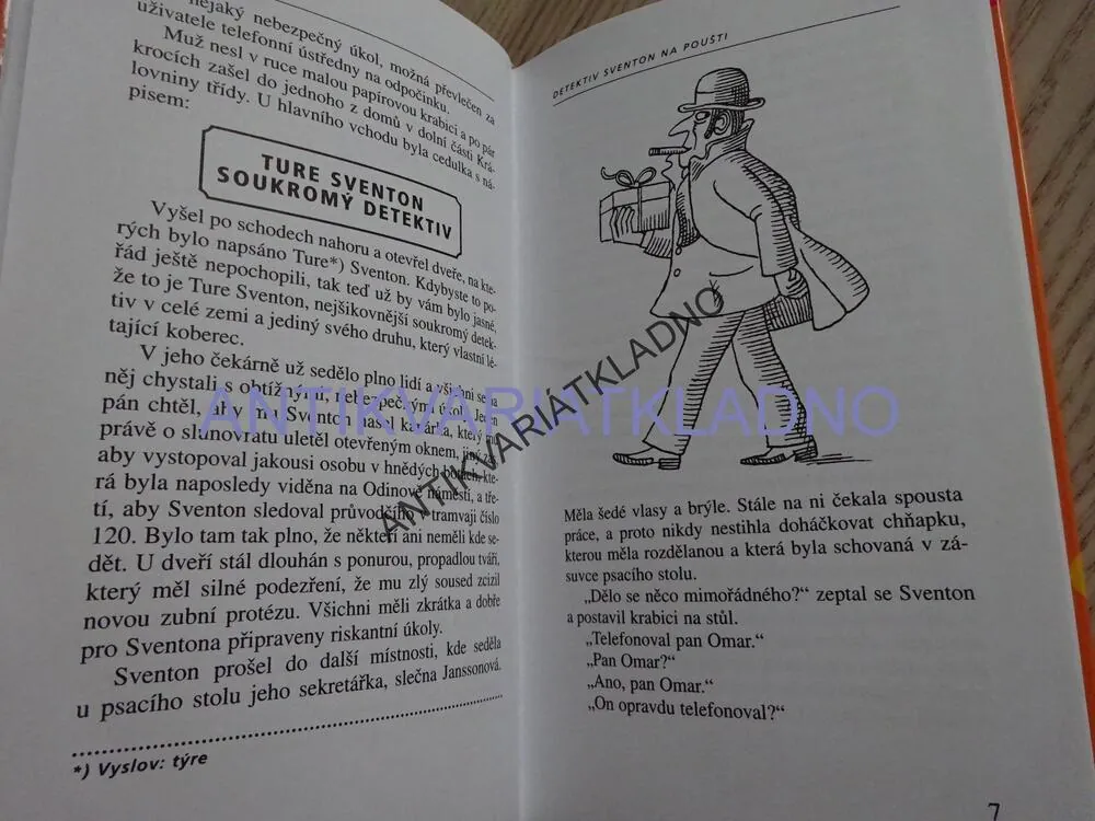 DETEKTIV SVENTON NA POUŠTI, AKE HOLMBERG, **an