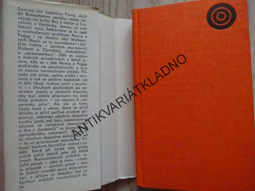 ZAMRZLÁ LOĎ KAPITÁNA FLINTA, ARTHUR RANSOME, **an