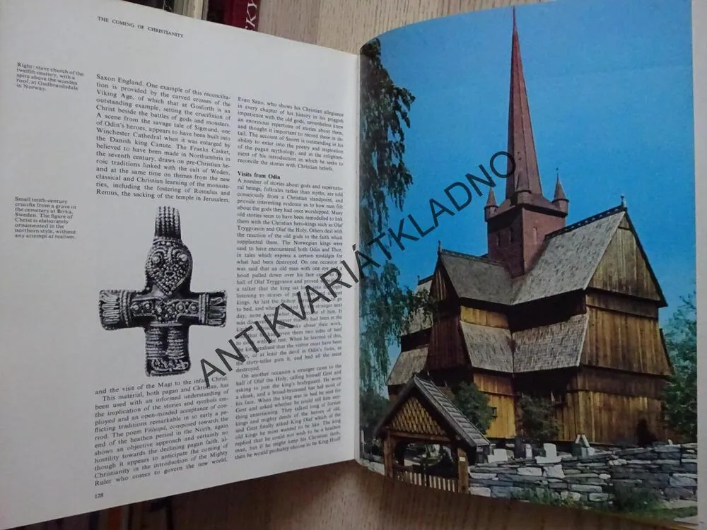 SCANDINAVIAN MYTHOLOGY, H. R. ELLIS DAVIDSON, **an