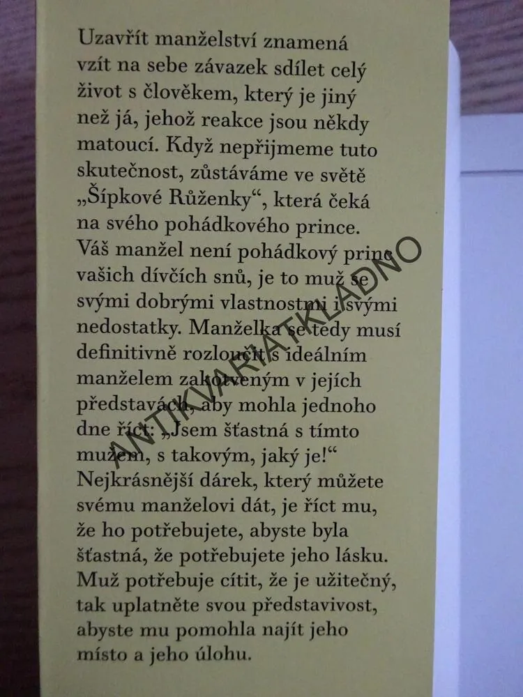ŽENY, MILUJTE SVÉ MUŽE!, HIGUES DOLLIÉ, **an