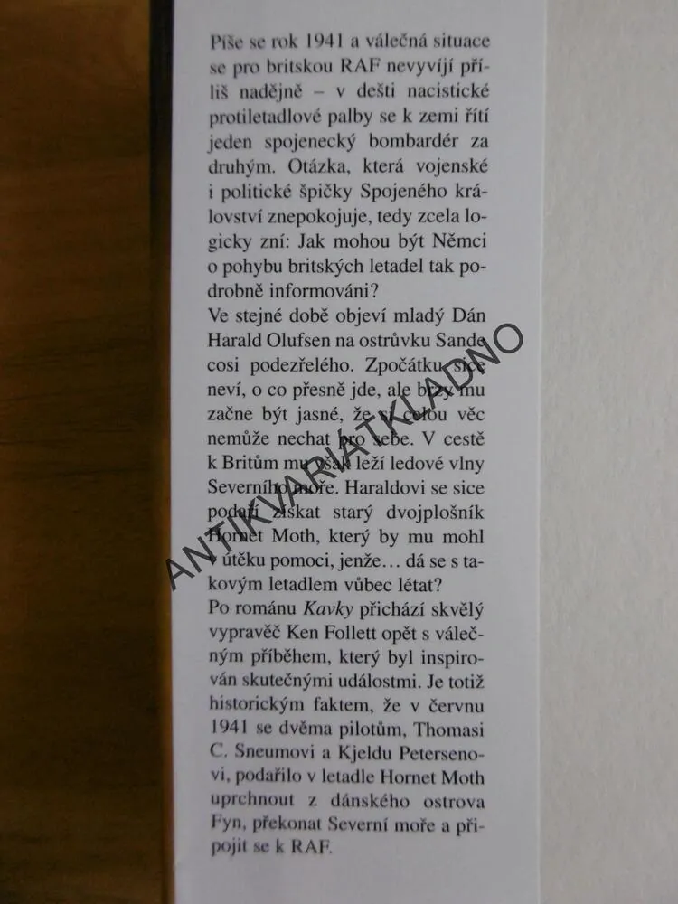 SRŠEŇ LÉTÁ V NOCI, KEN FOLLETT, LETECTVÍ, **an