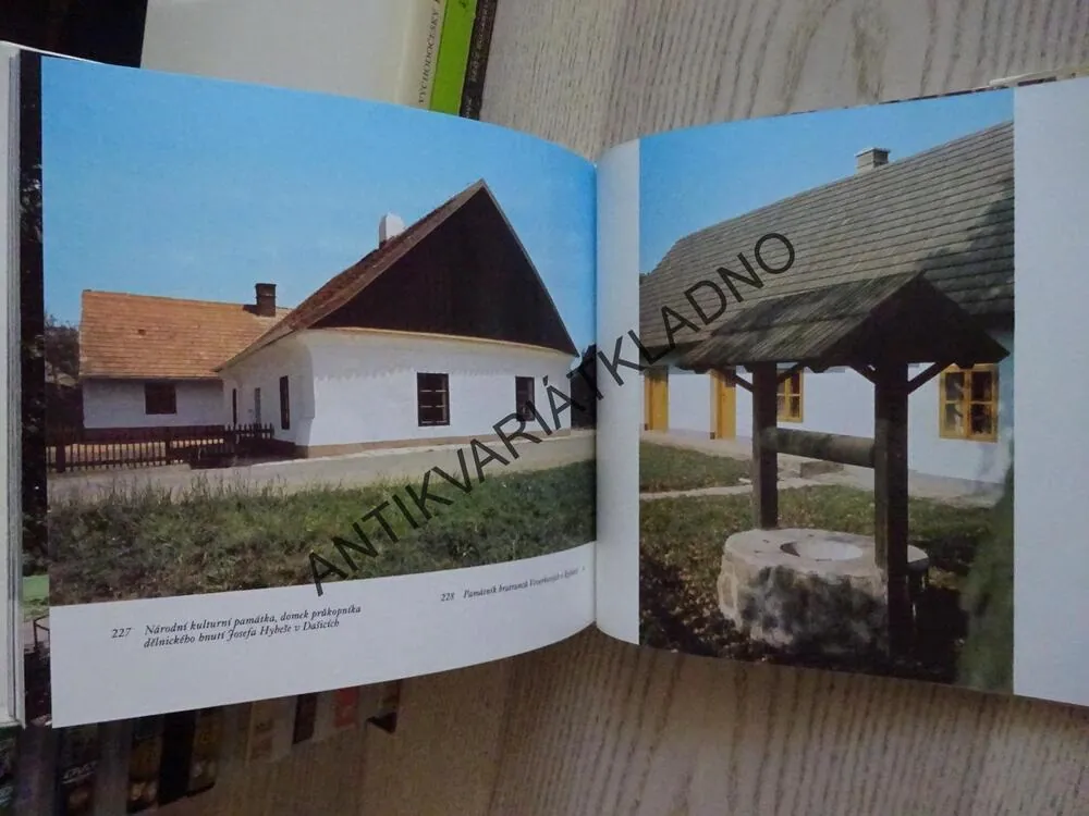 PARDUBICKO, VÝCHODOČESKÝ KRAJ, **an