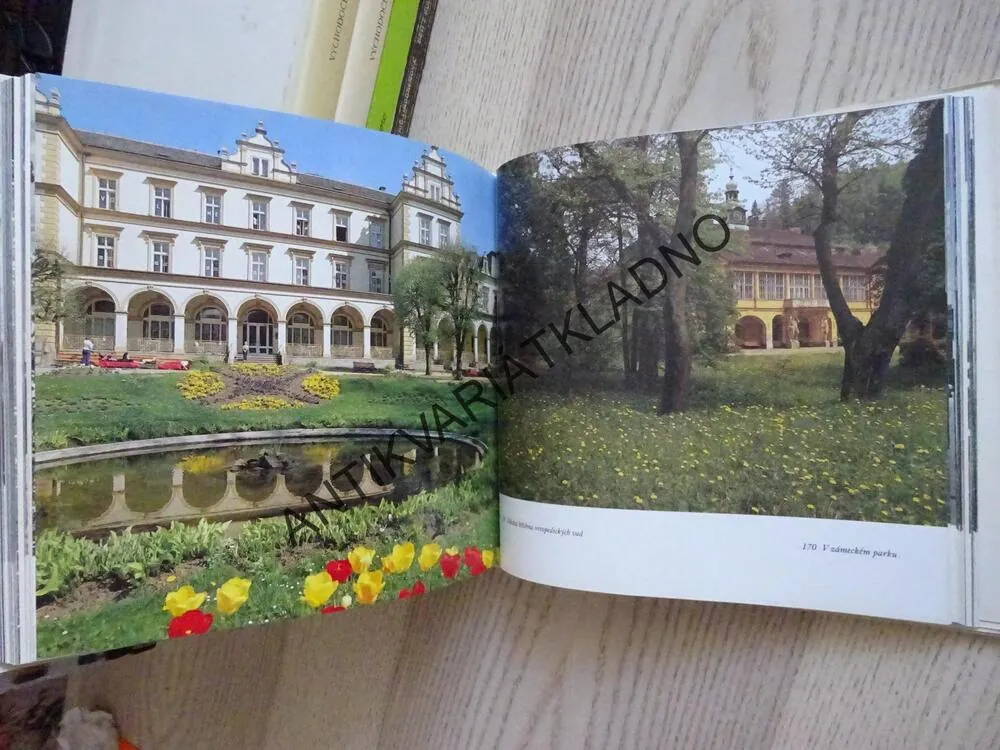 ÚSTECKOORLICKO, VÝCHODOČESKÝ KRAJ, **an