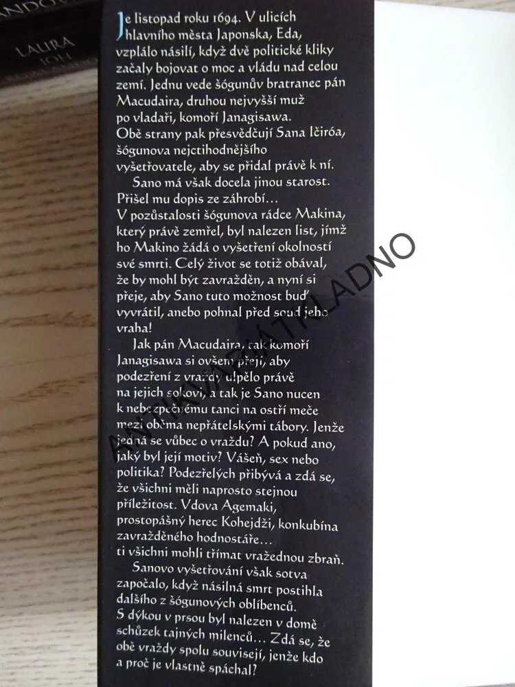 NAVONĚNÝ RUKÁV, LAURA JOH ROWLANDOVÁ, **an