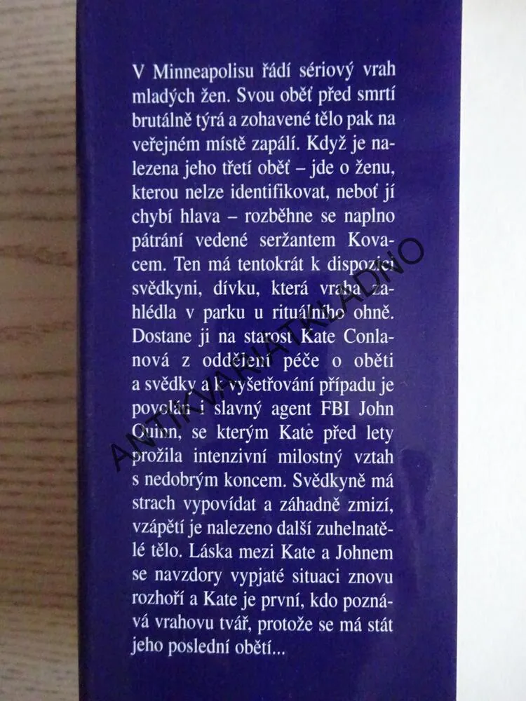 POPEL POPELU, TAMI HOAG, **an