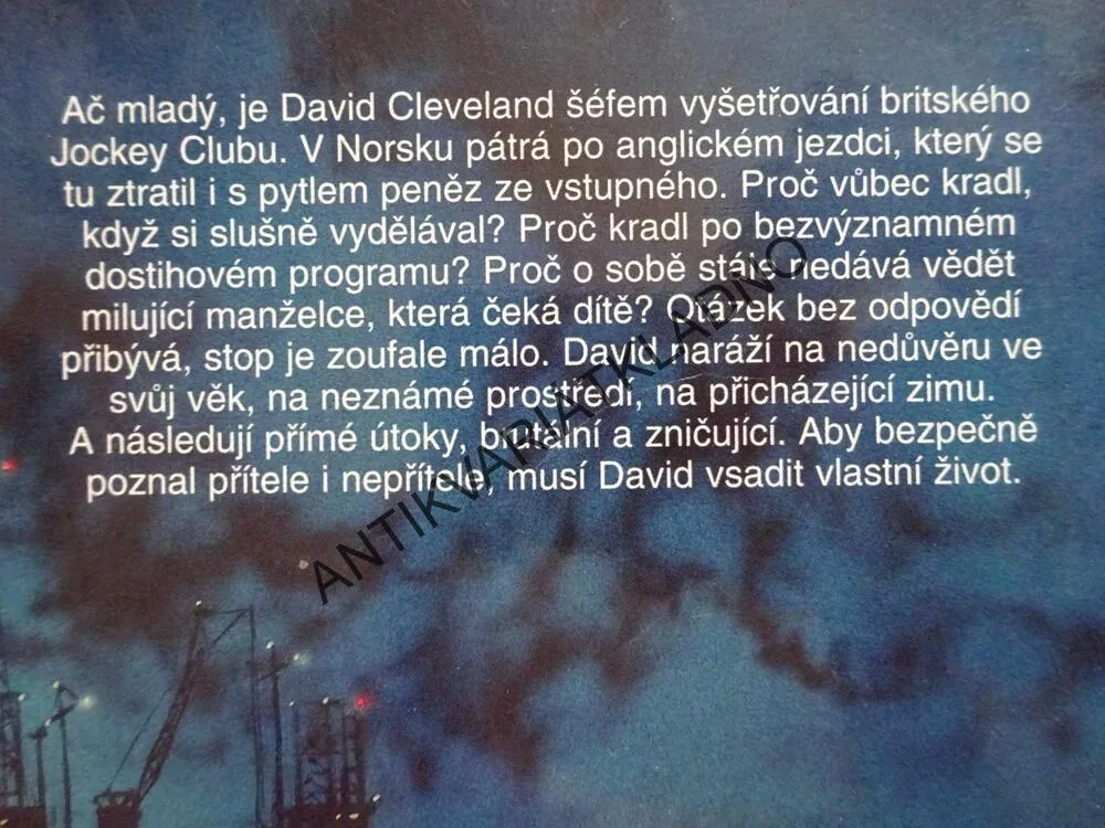 CHLADNÁ ZRADA, DICK FRANCIS,**an