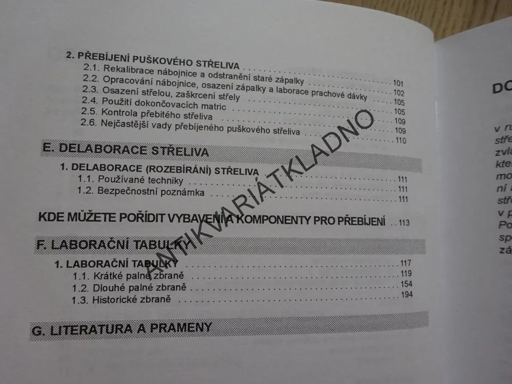 PŘEBÍJENÍ STŘELIVA DO KRÁTKÝCH A DLOUHÝCH KULOVÝCH ZBRANÍ, PETR LEITNER, **an