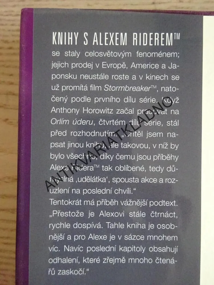 ORLÍ ÚDER, ANTHONY HOROWITZ, **an