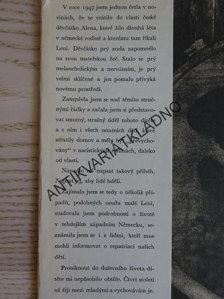ŘÍKALI MI LENI, ZDEŇKA BEZDĚKOVÁ, **an